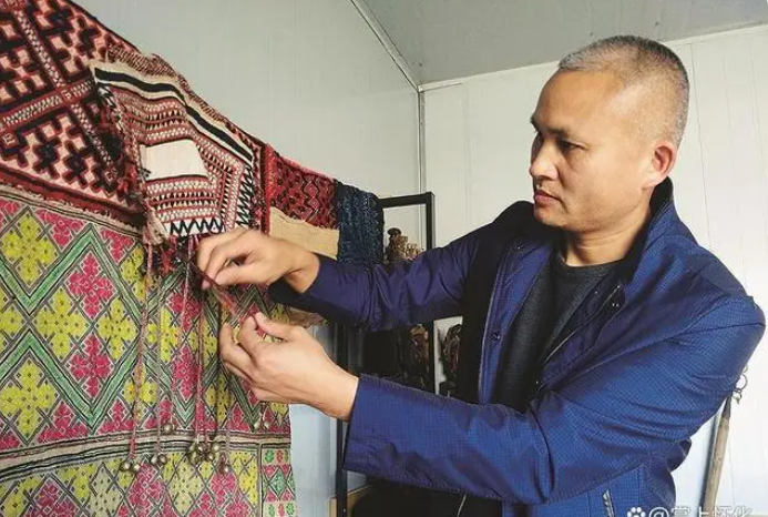 杨政平，怀化收藏界的“异类”人物